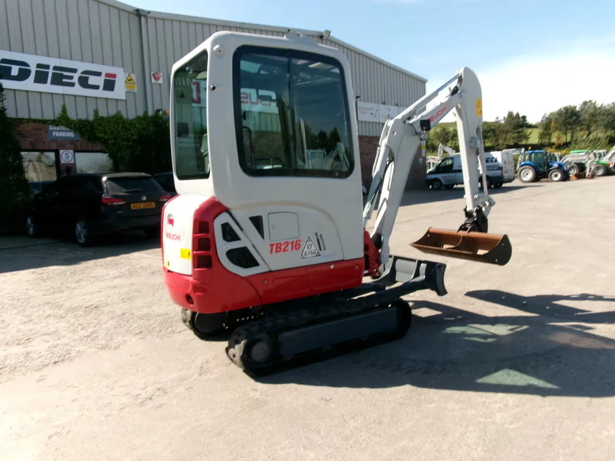 Takeuchi TB216 cabin  #14004808 - Image 2