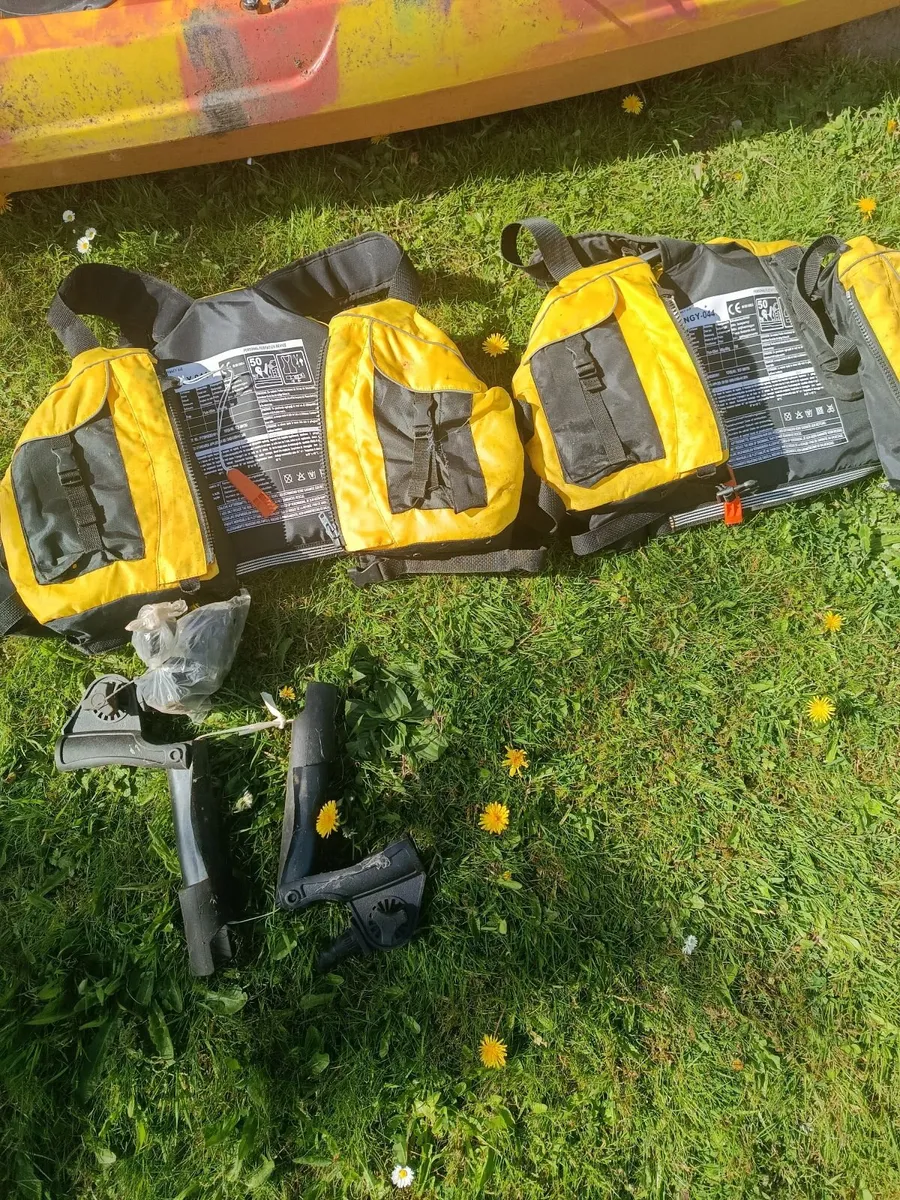 Kayak - Image 4