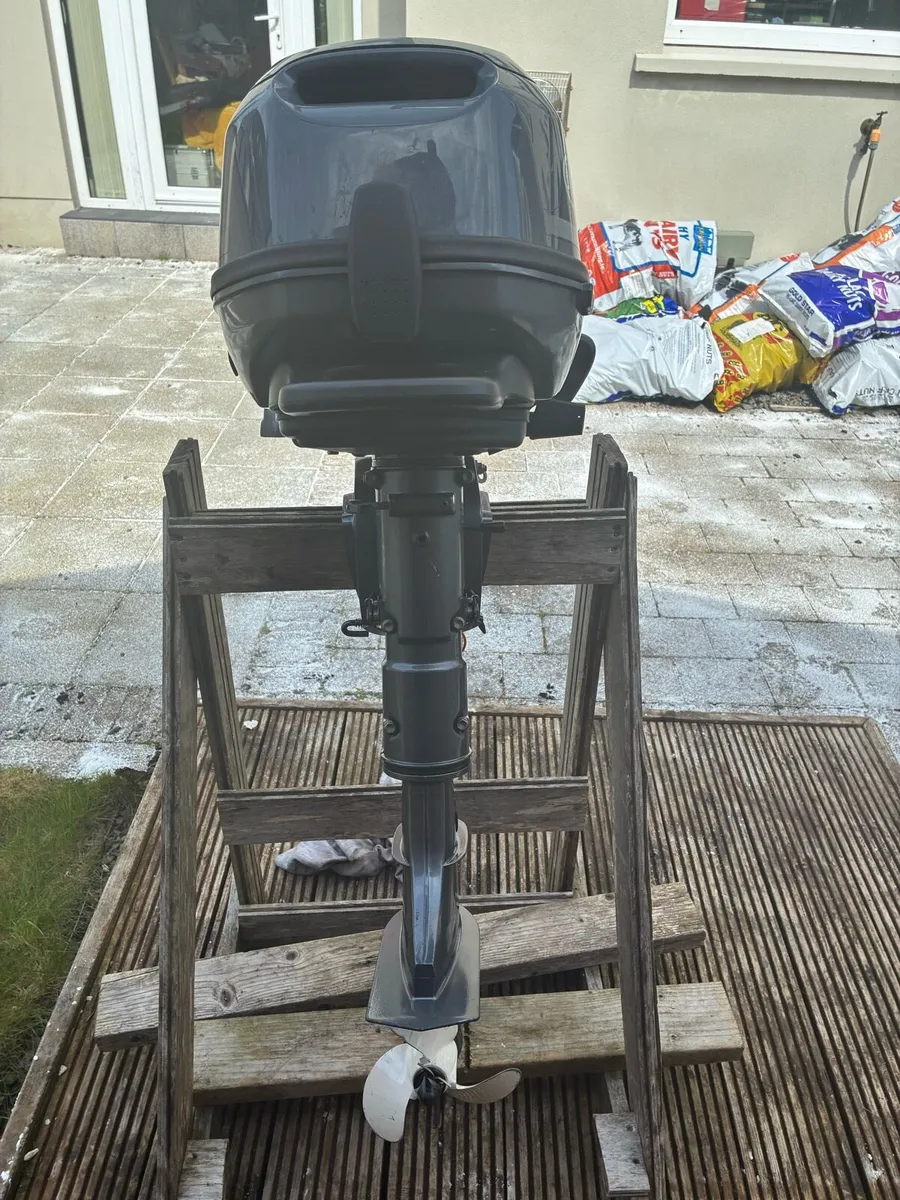 Outboard engine - Image 4
