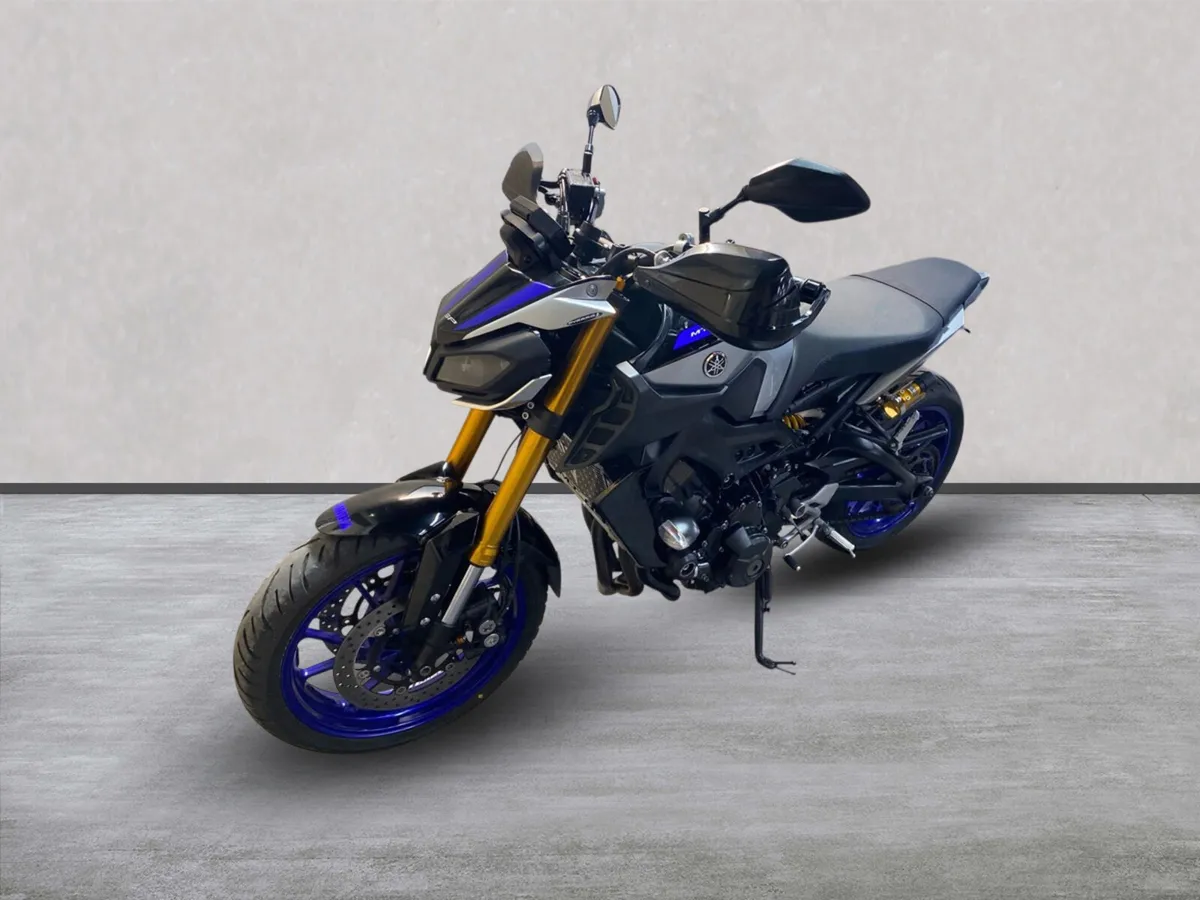 YAMAHA MT - 09 SP with Extras, NI Registered - Image 4