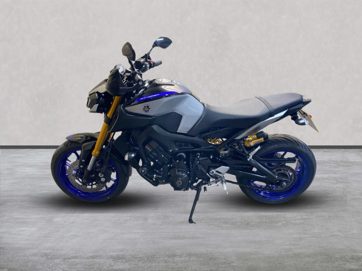 YAMAHA MT - 09 SP with Extras, NI Registered - Image 2