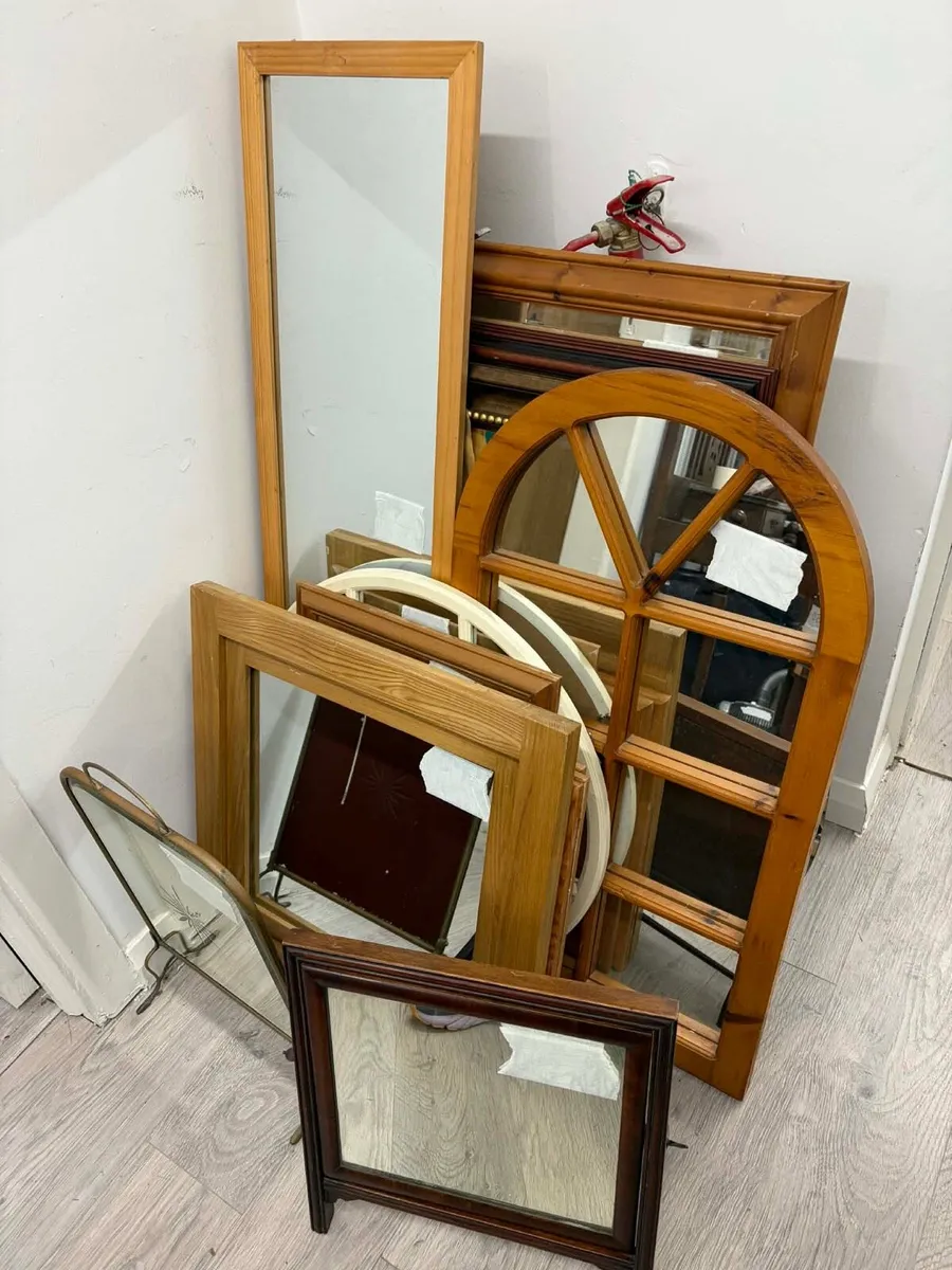 Mirrors €30