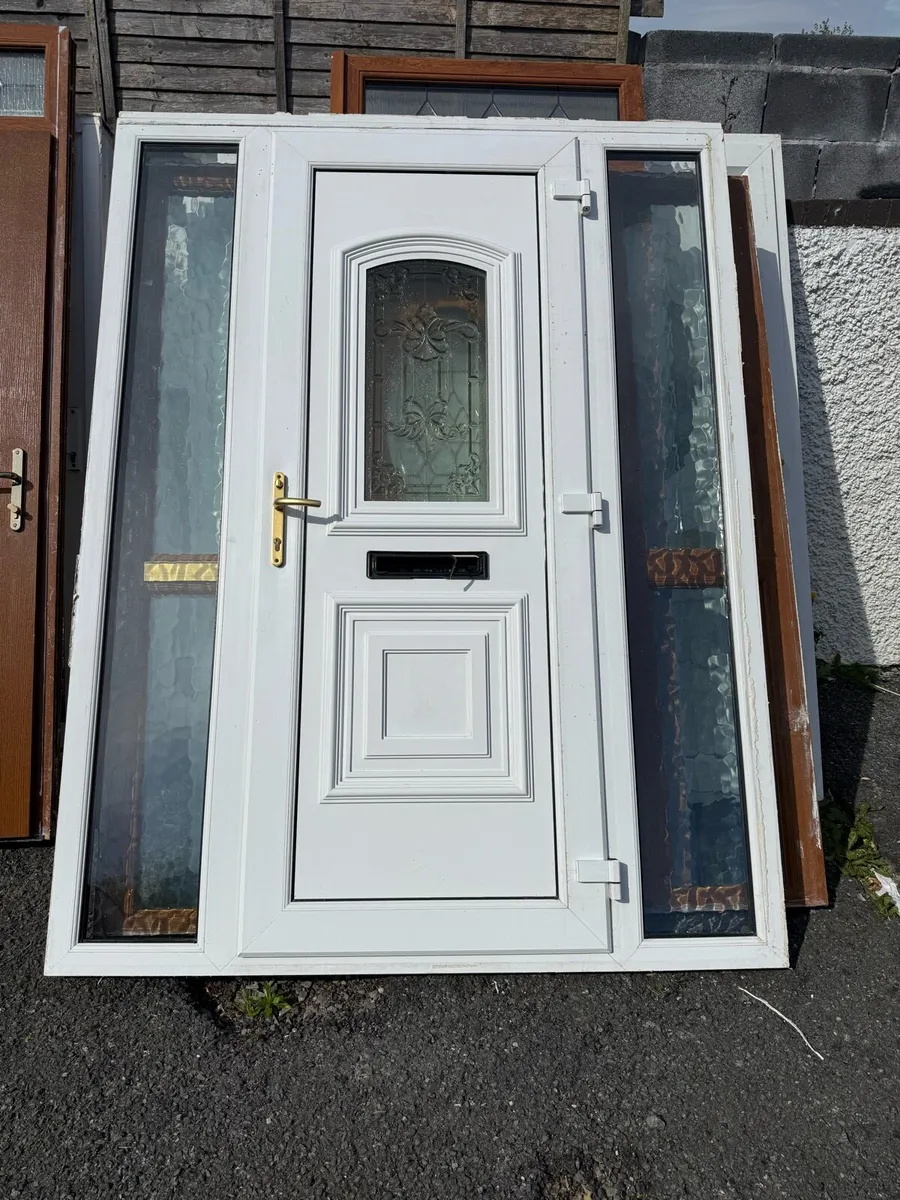 Pvc front door - Image 1
