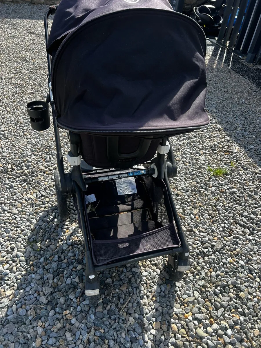 Bugaboo for two kids buggy - Image 4