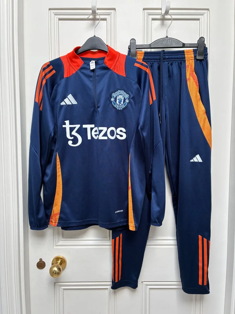 adidas Manchester United training tracksuit, speci - Image 1