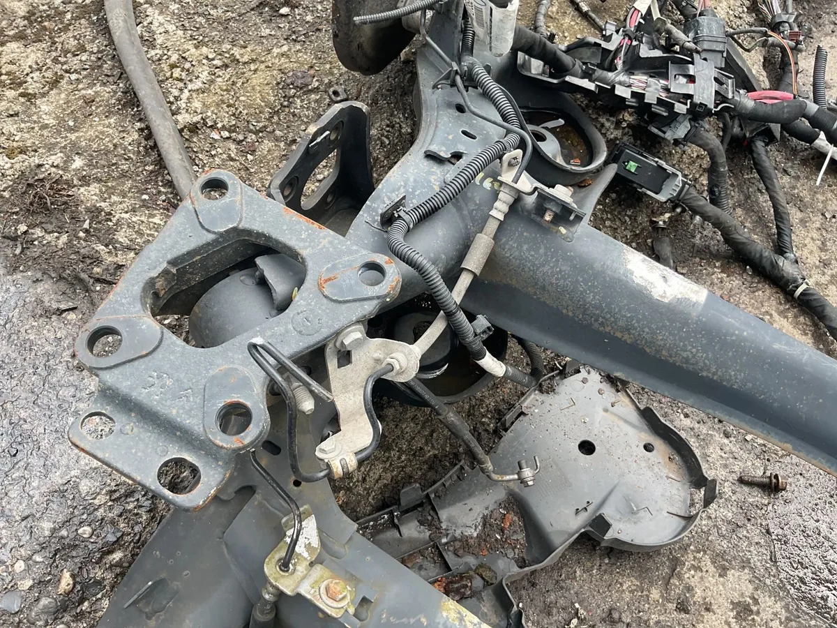 Auction Of Parts - Image 4