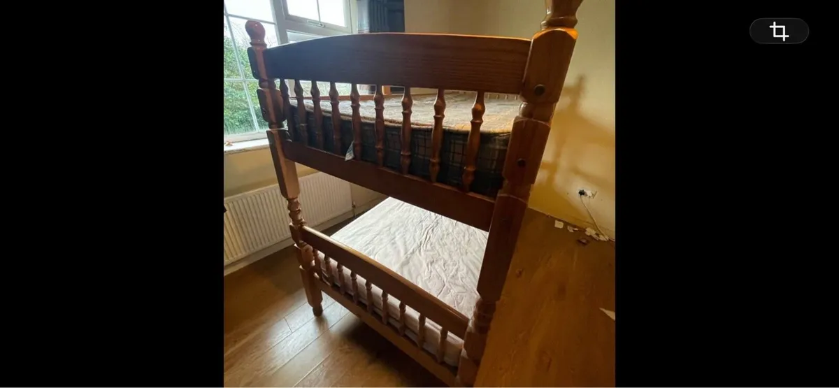 Bunk bed - Image 1