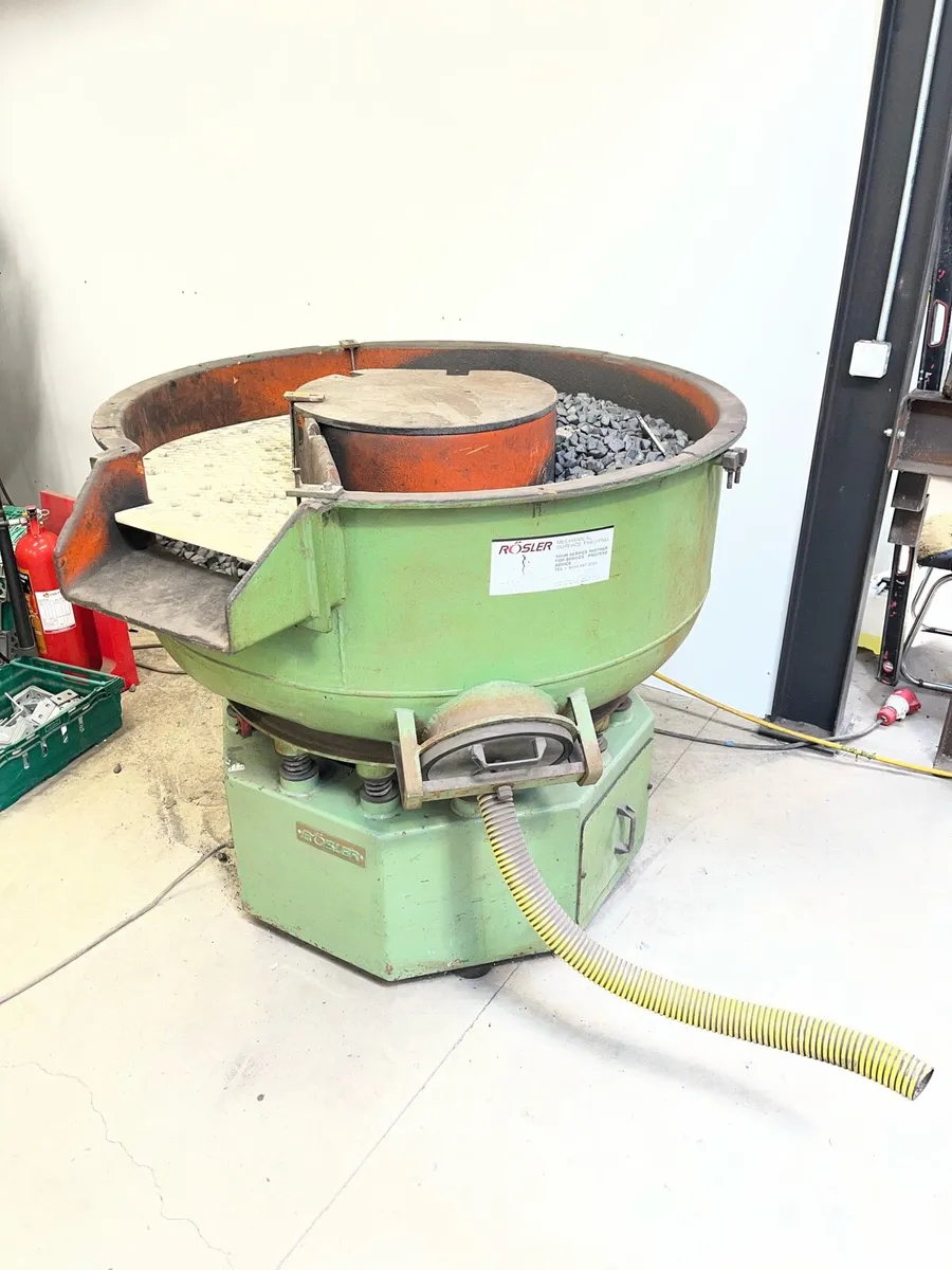 Rotary vibrator polisher - Image 1