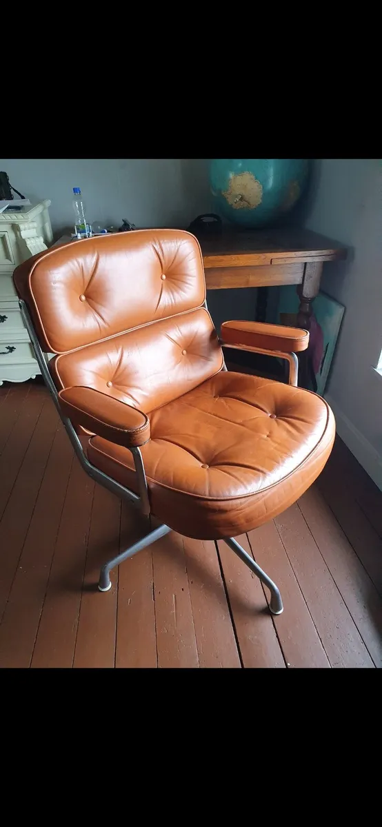Herman miller aluminium group lobby chair - Image 1