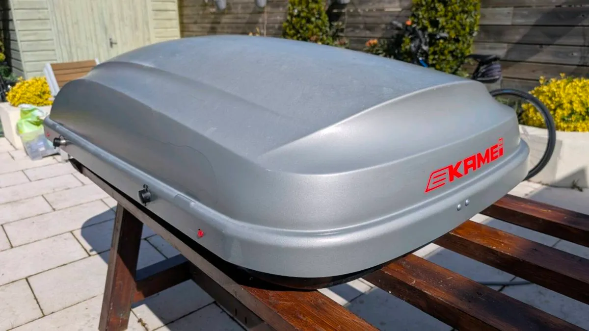 Roofbox - Image 1