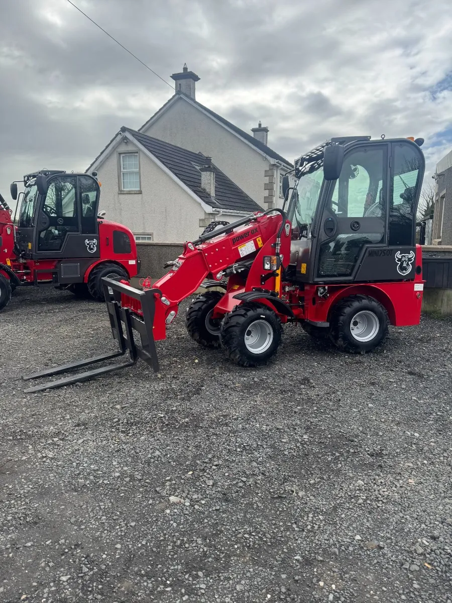 POWER OX LOADING SHOVELS - Image 1