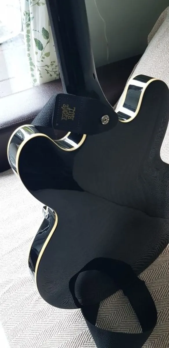 Epiphone ES-335 with Case - Image 3