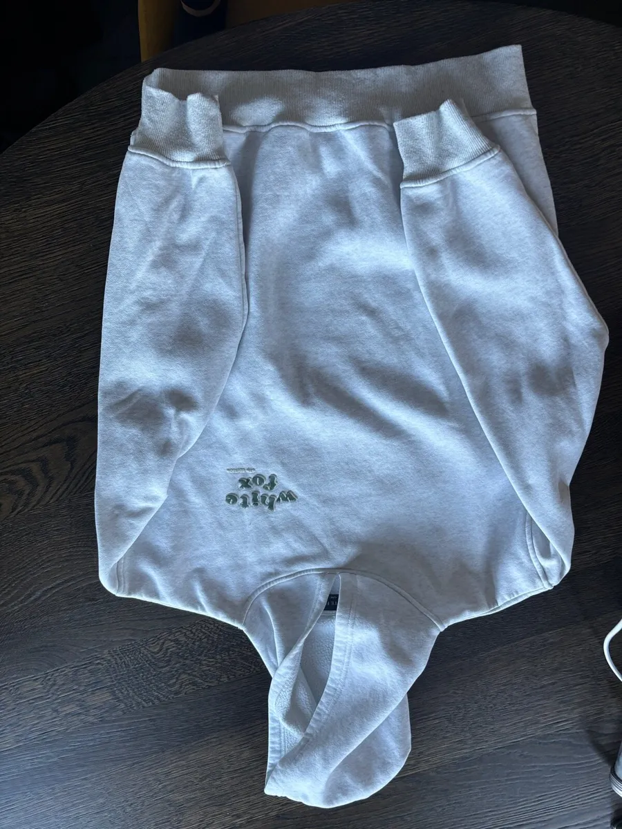 White fox tracksuit - Image 1
