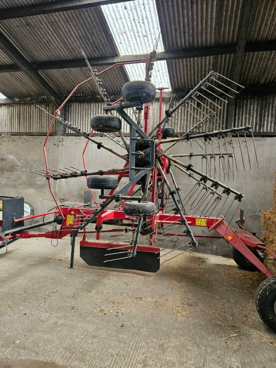 Rake - Image 1