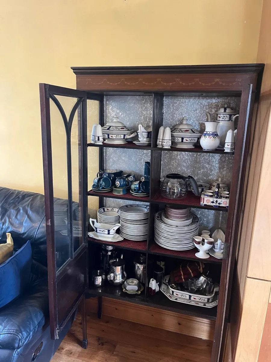 Edwardian Display Cabinet - Image 2