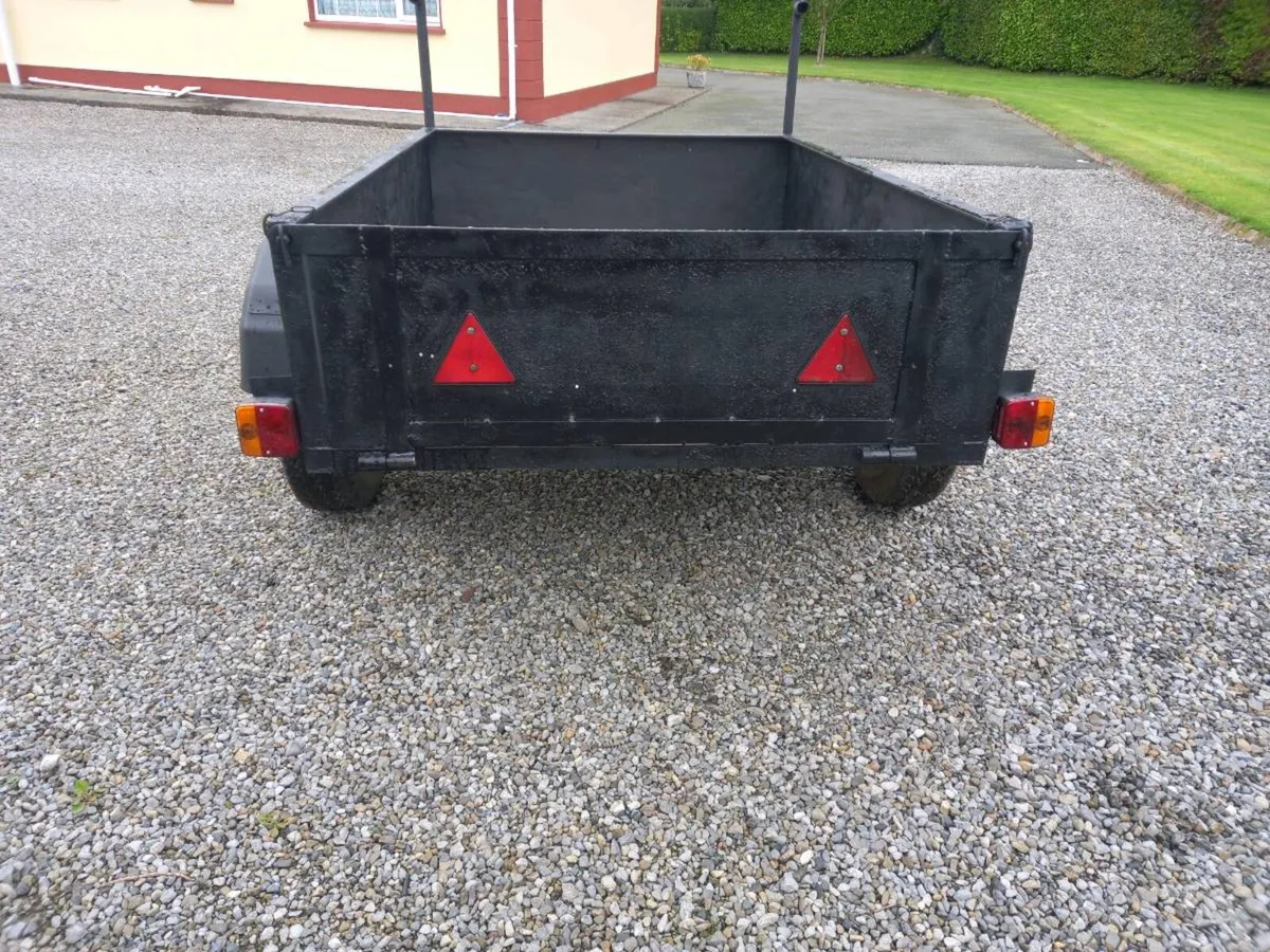 Trailer - Image 4