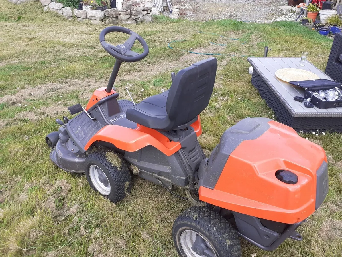 Husqvarna rider - Image 3