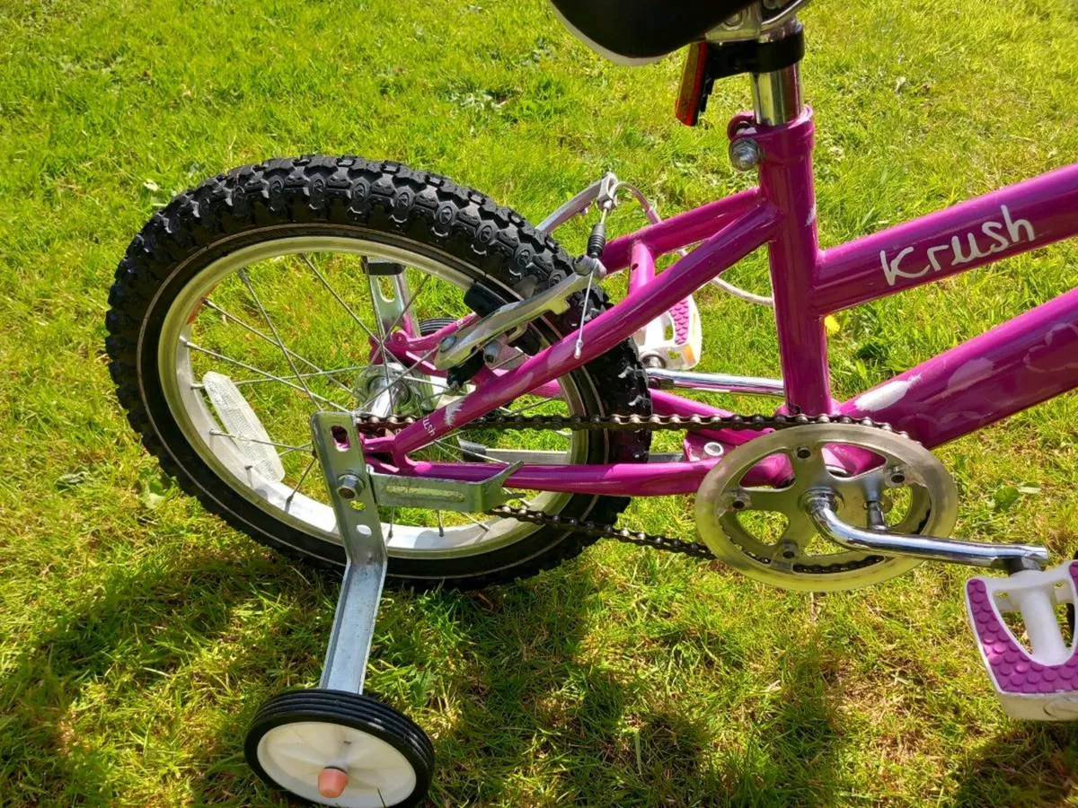 Kids bike size 16 inch wheels. - Image 3
