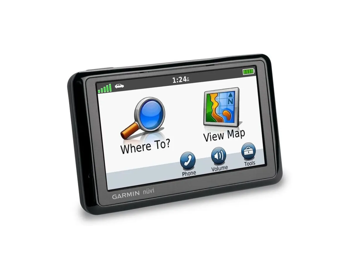 SAT NAV  MAP UPDATES  - REPAIRS  - SALES - Image 1