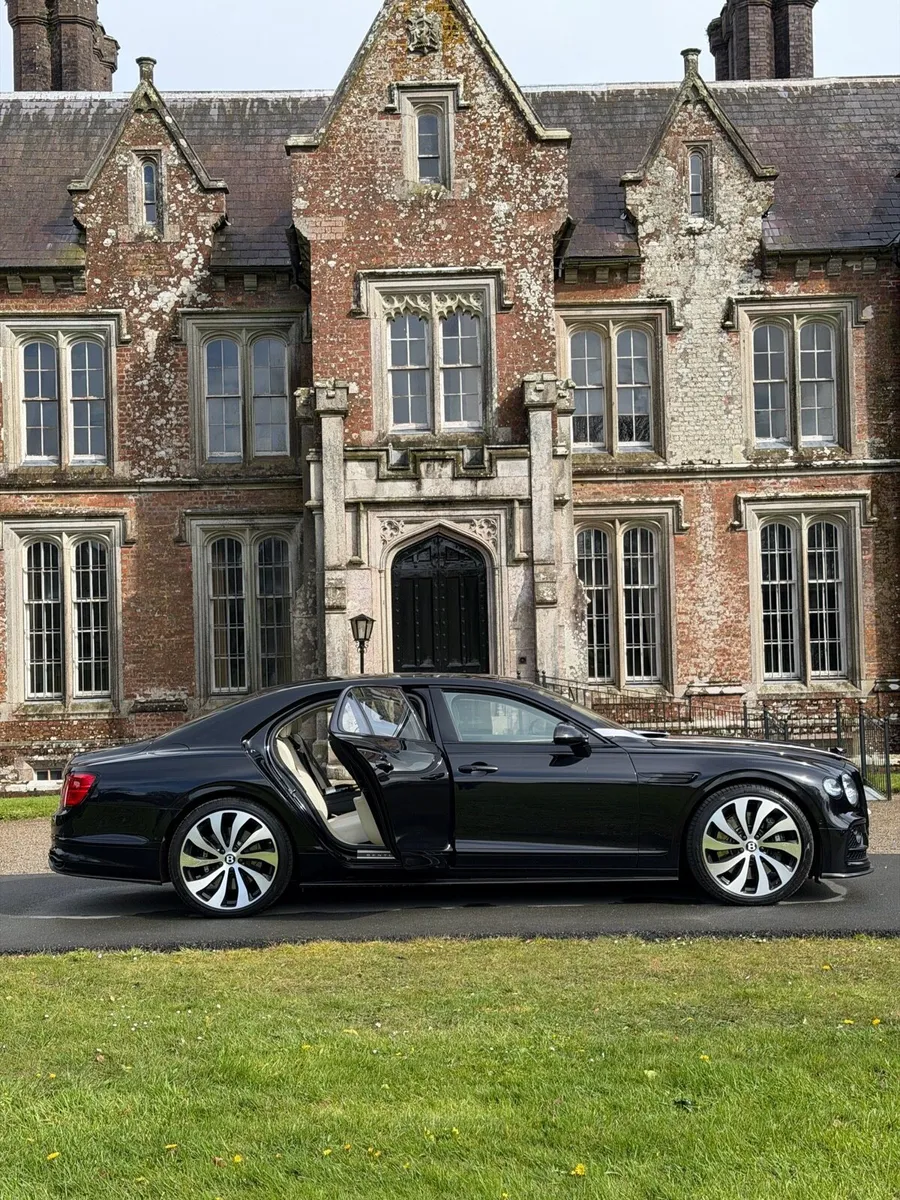 Chauffeur Bentley. - Image 3