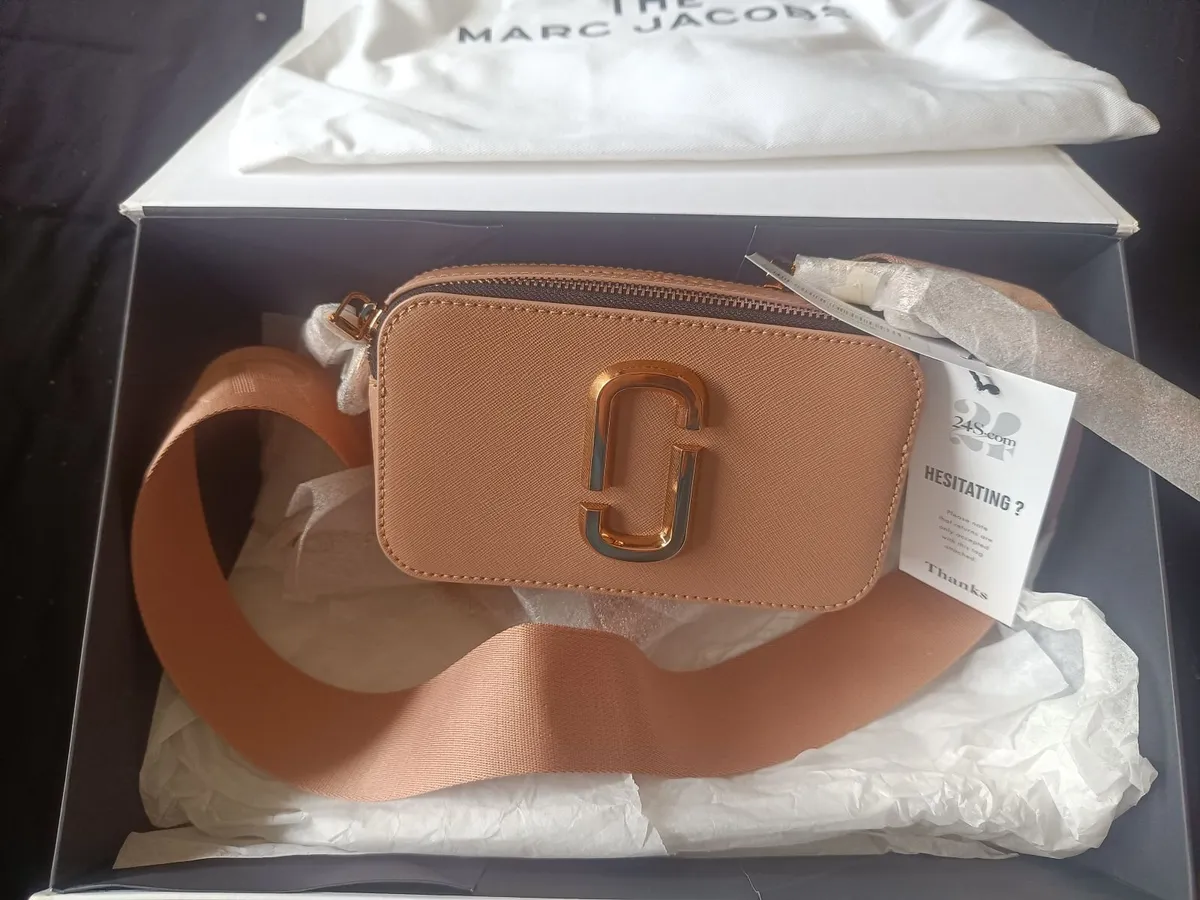 Mark Jacob Hand bag - Image 1