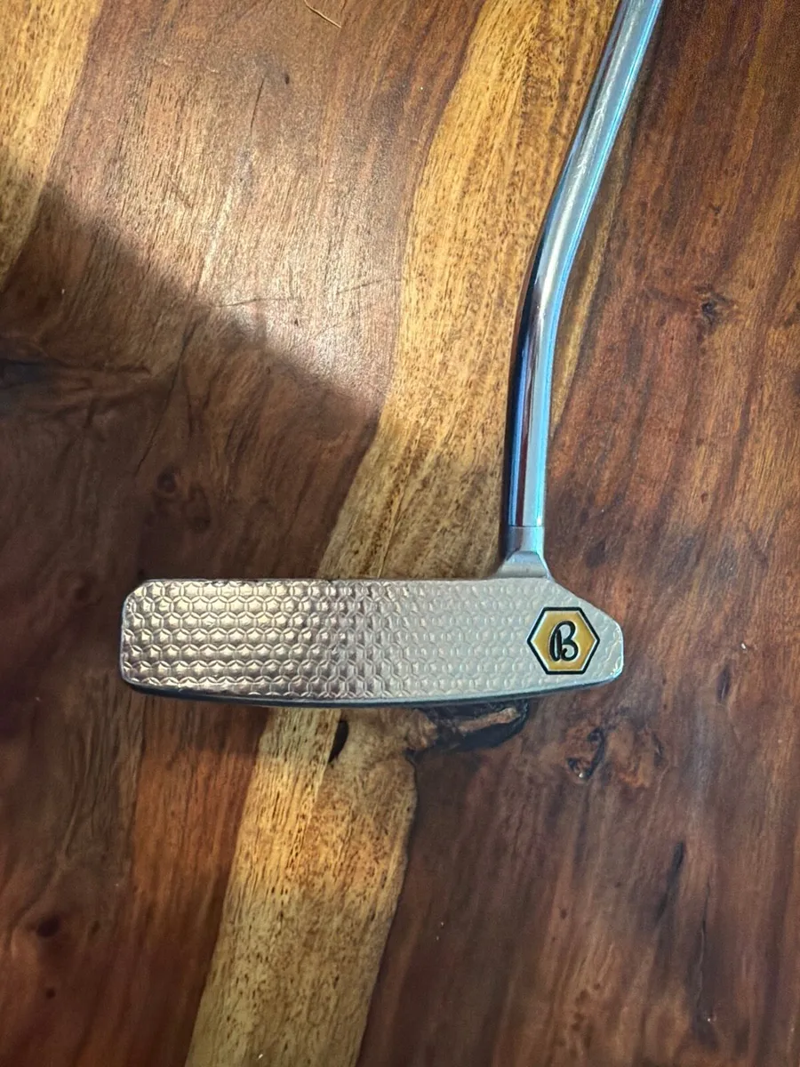 Bettinardi Queen B #8 - Image 3