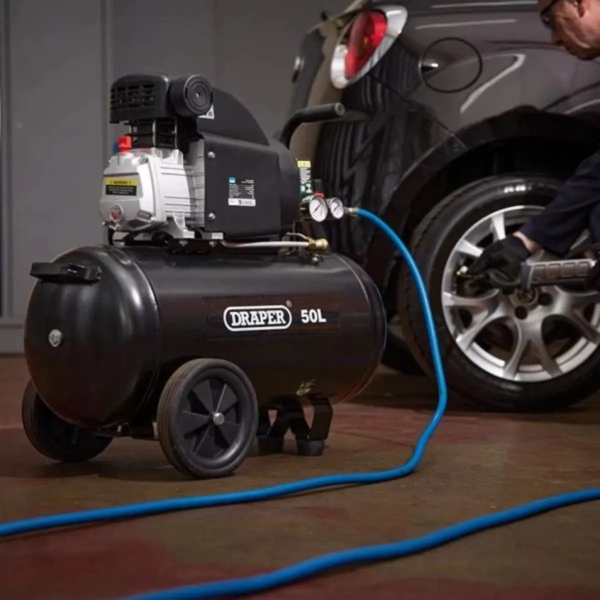 Draper 230V 50L Direct Drive Air Compressor 1.5kW - Image 3