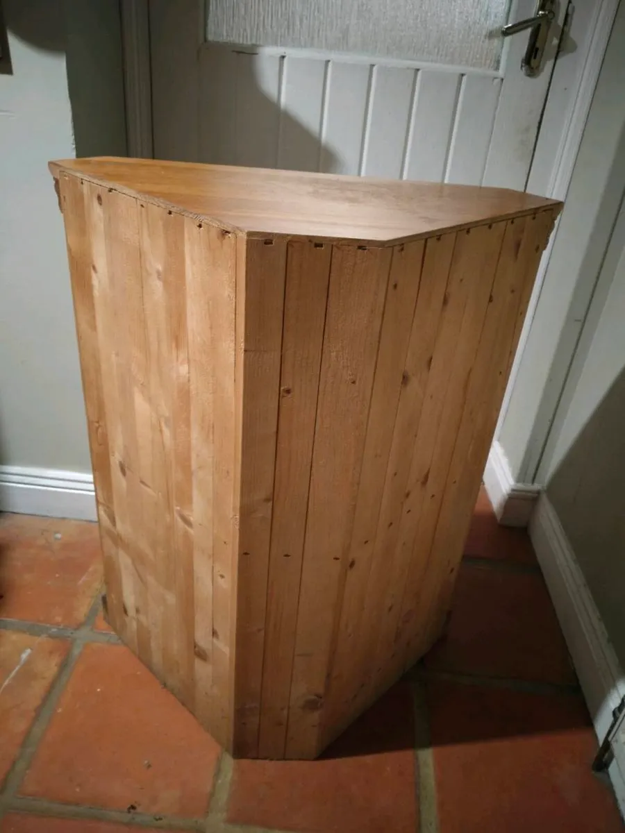 Pine corner unit dining room Cabinet. Solid pine, - Image 3