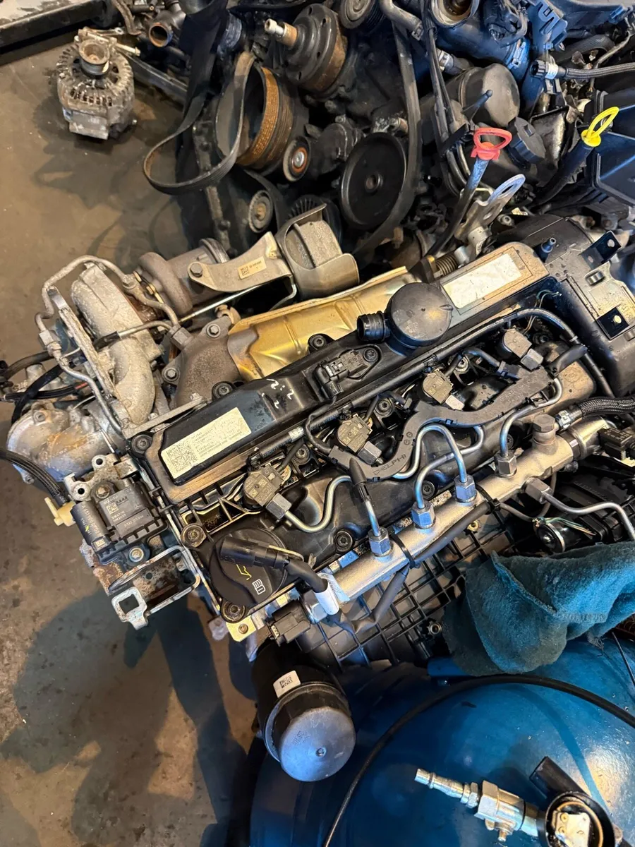 Sprinter for recovery with c220 engine - Image 2