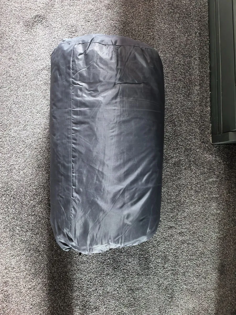 Unused Universal SUV cover - Image 2