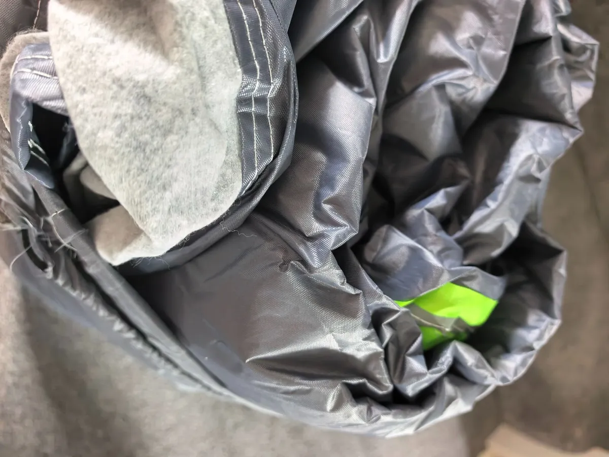 Unused Universal SUV cover - Image 3