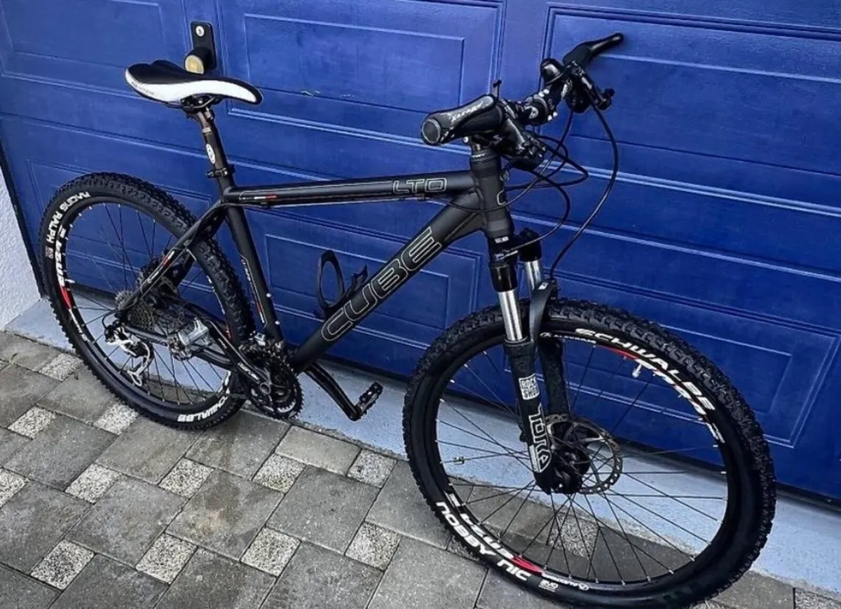 Double disc brake cube bicycle for sale. - Image 2