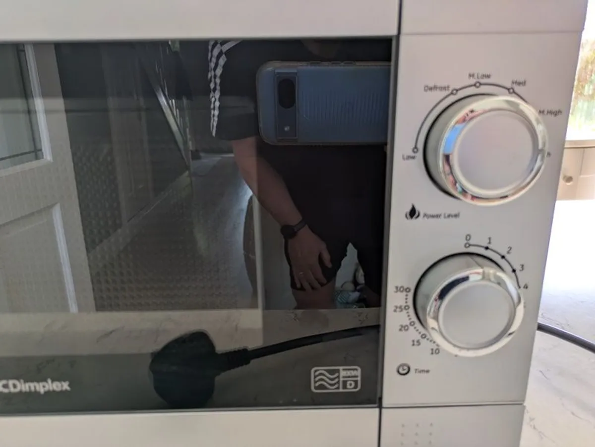 microwave and air fryer - Image 2