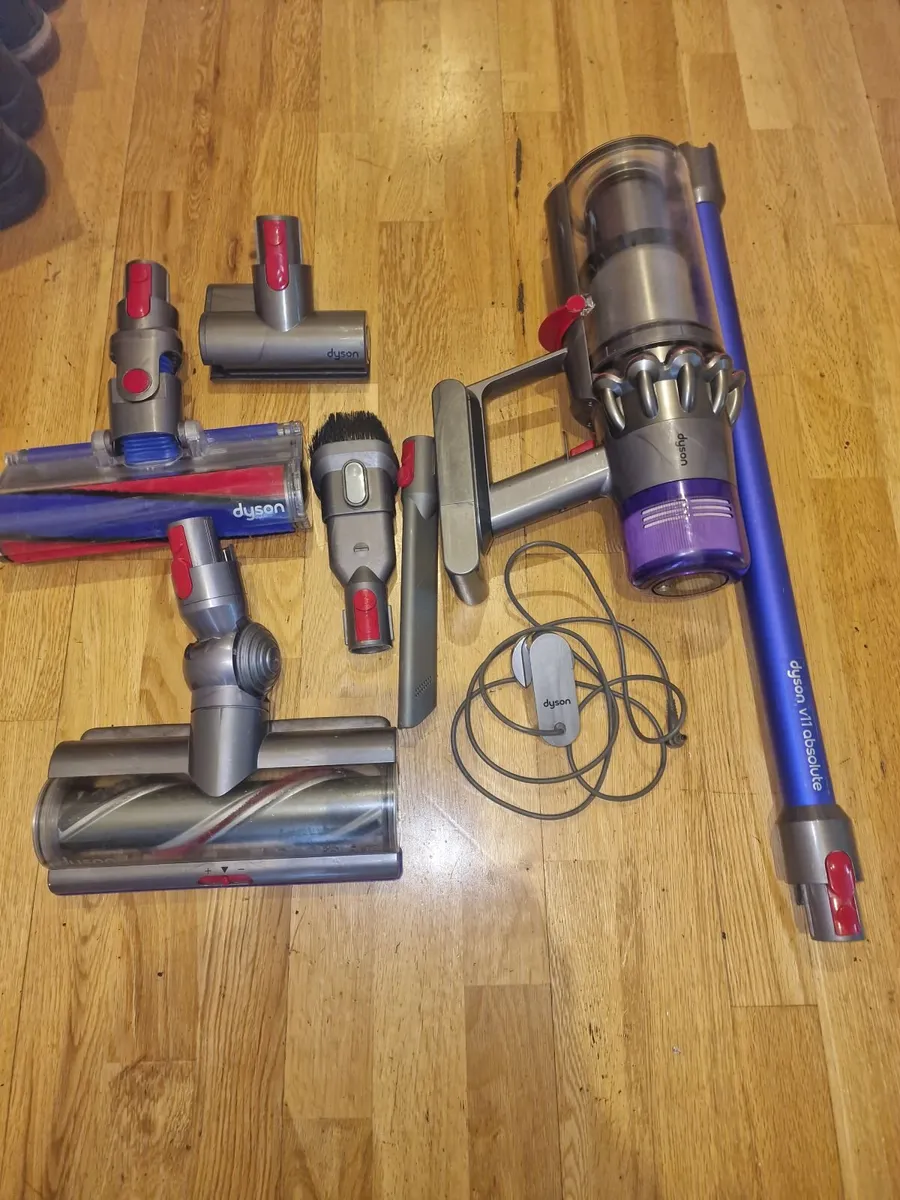Dyson V11 Absolute - Image 1