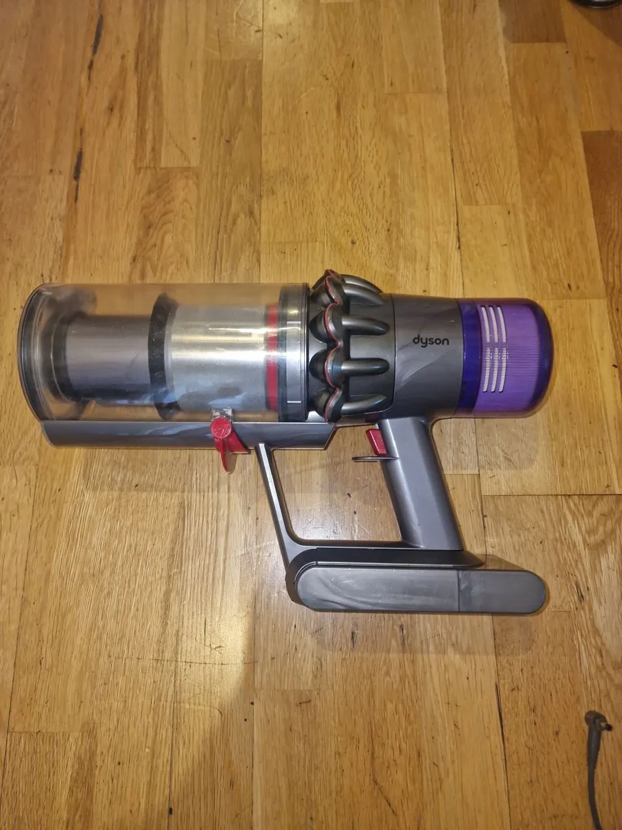 Dyson V11 Absolute - Image 4