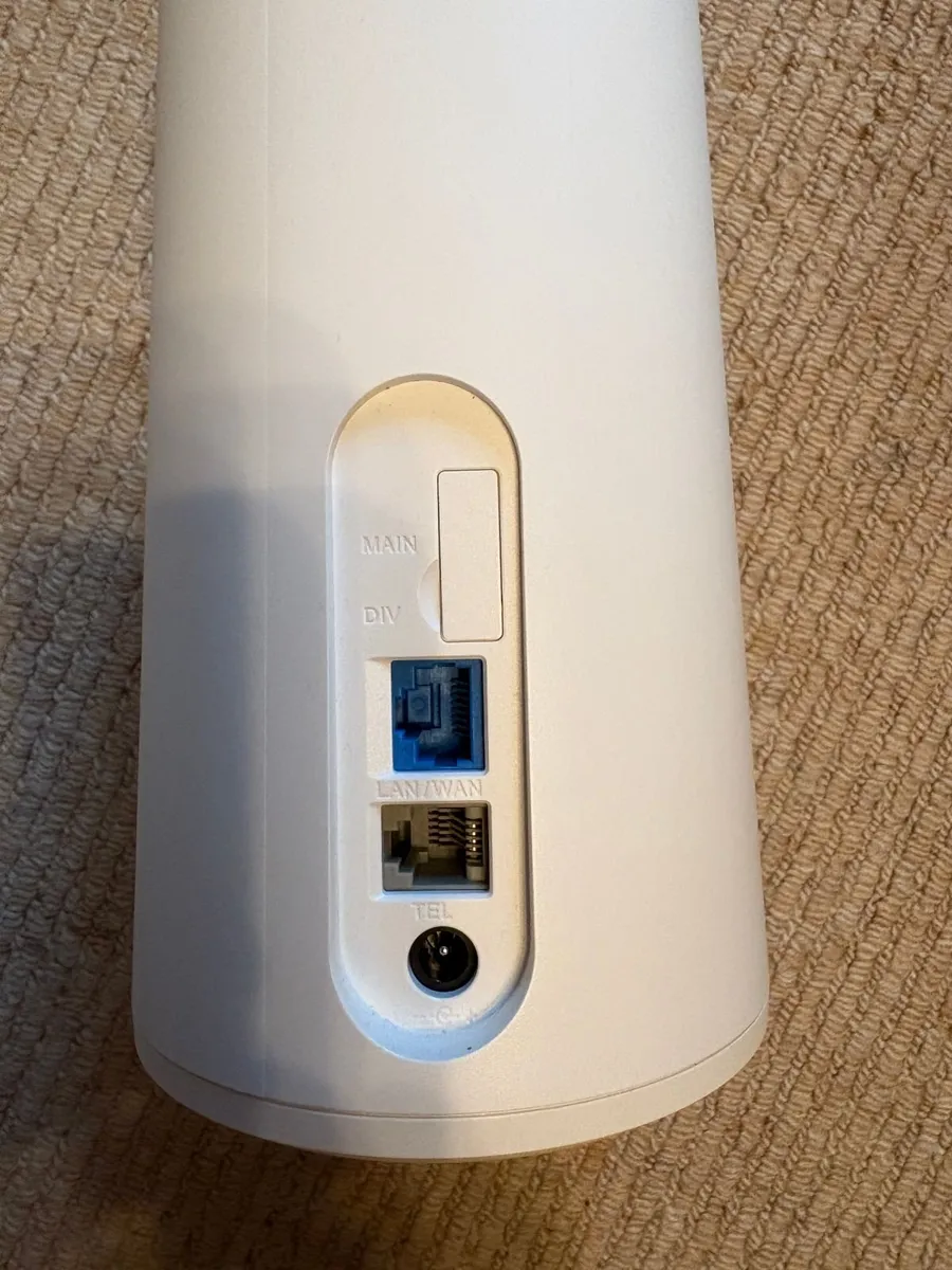 Vodafone Gigacube mobile broadband modem - Image 3
