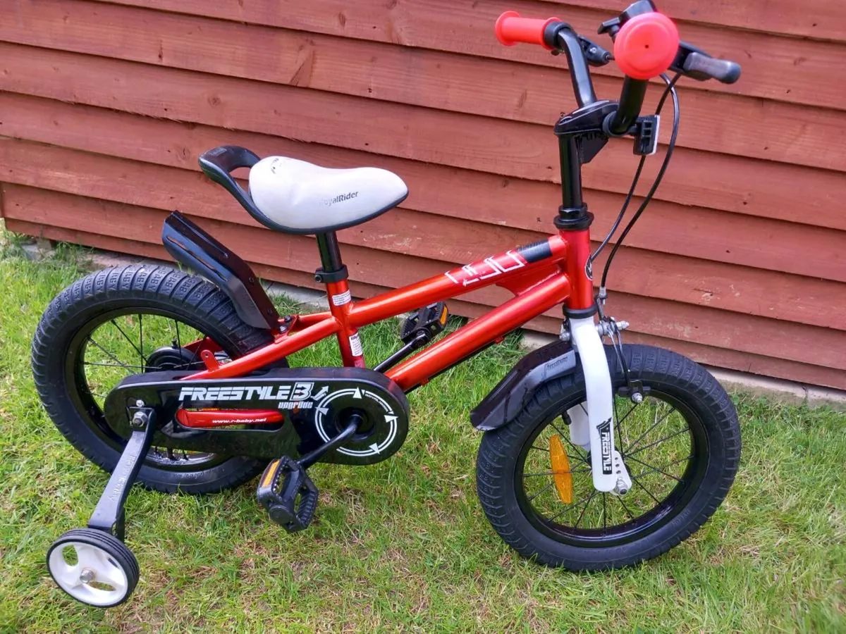 Kids bike size 14 inch wheels. - Image 2