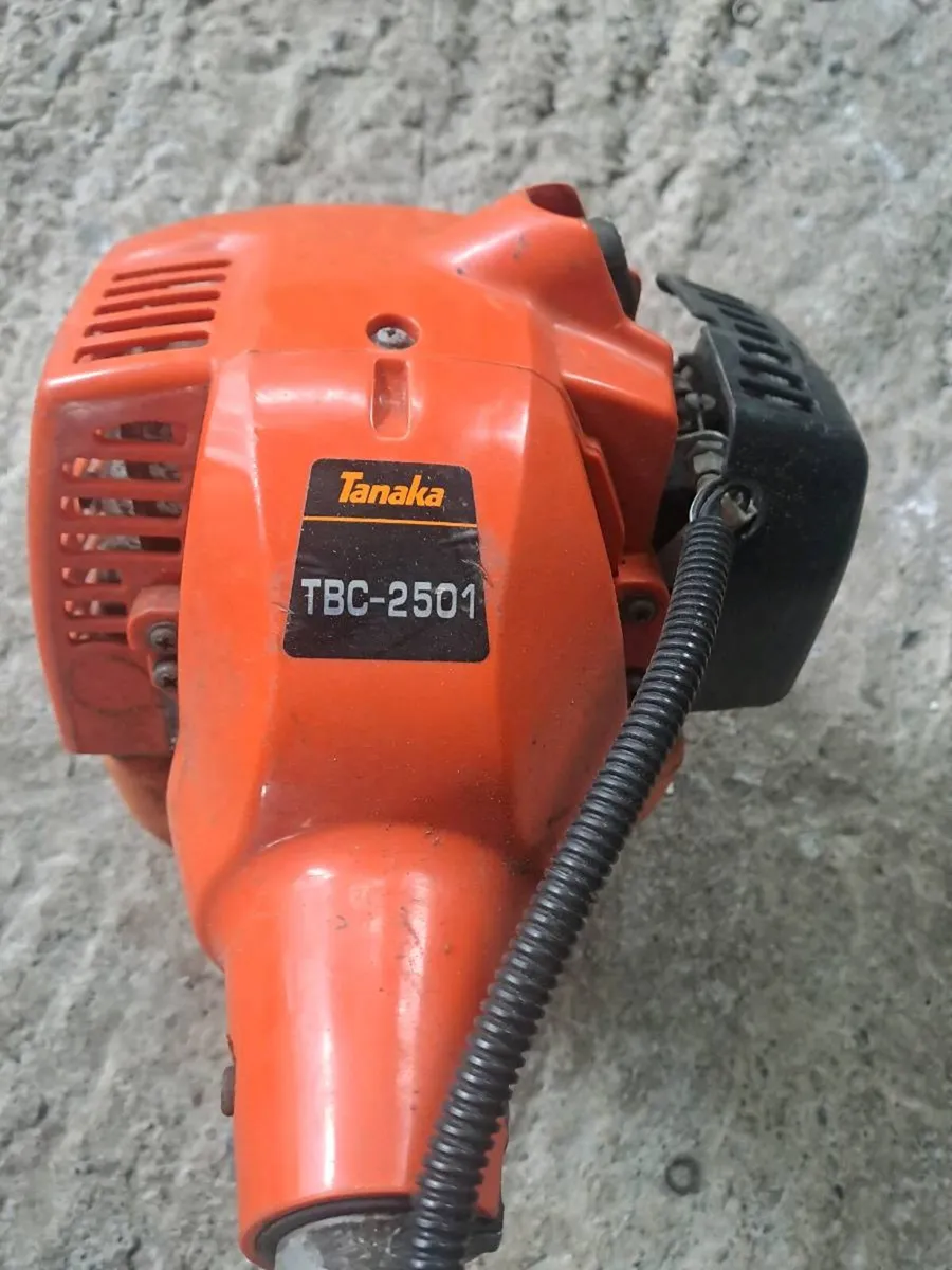 Tanaka weed wacker for sale . - Image 1