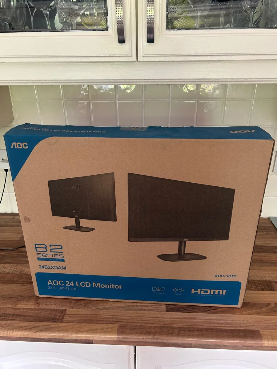 Computer Monitor - Image 1