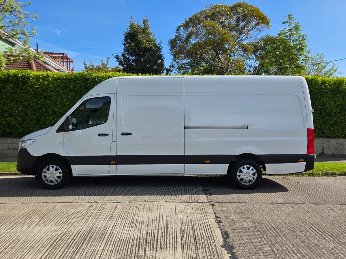 2023 Mercedes-Benz Sprinter Automatic Panel Van - Image 1
