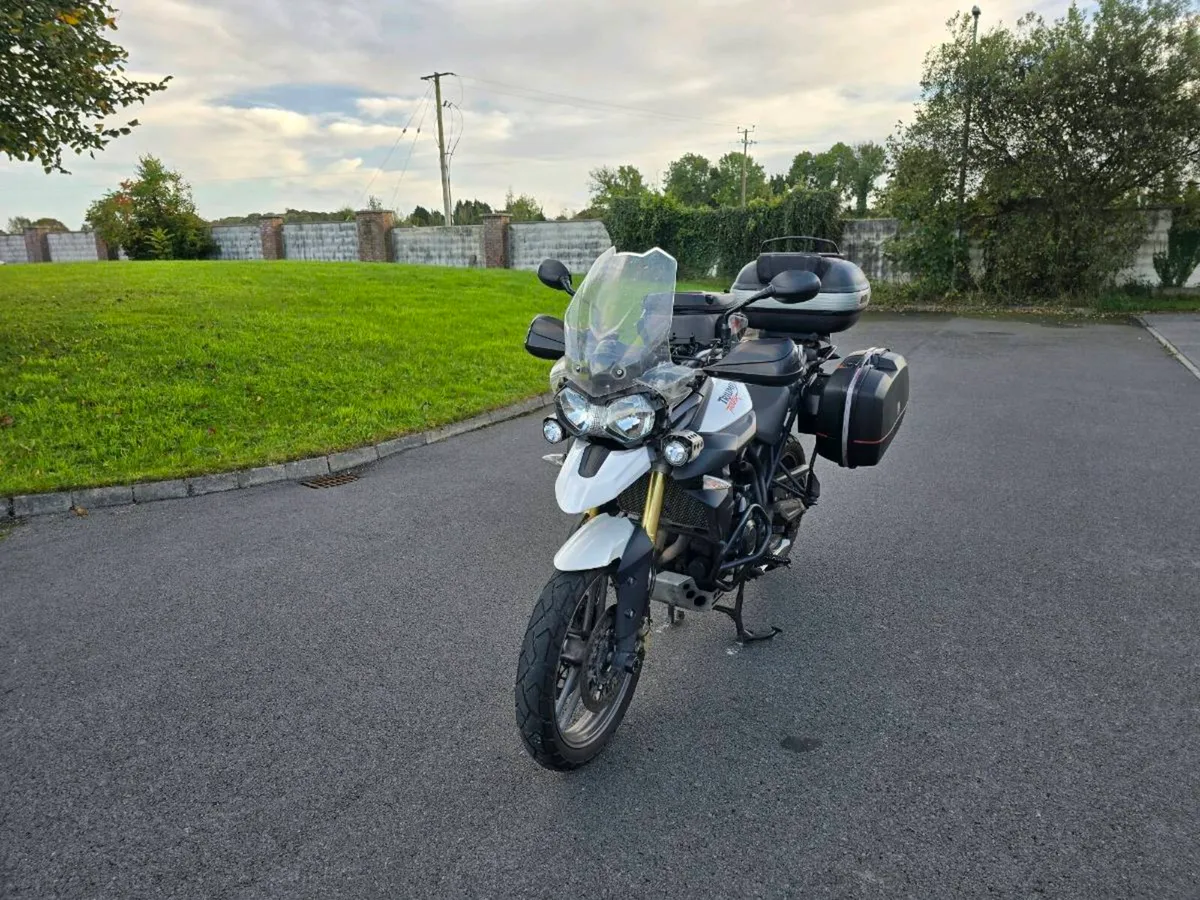 MOTORBIKE - Image 4