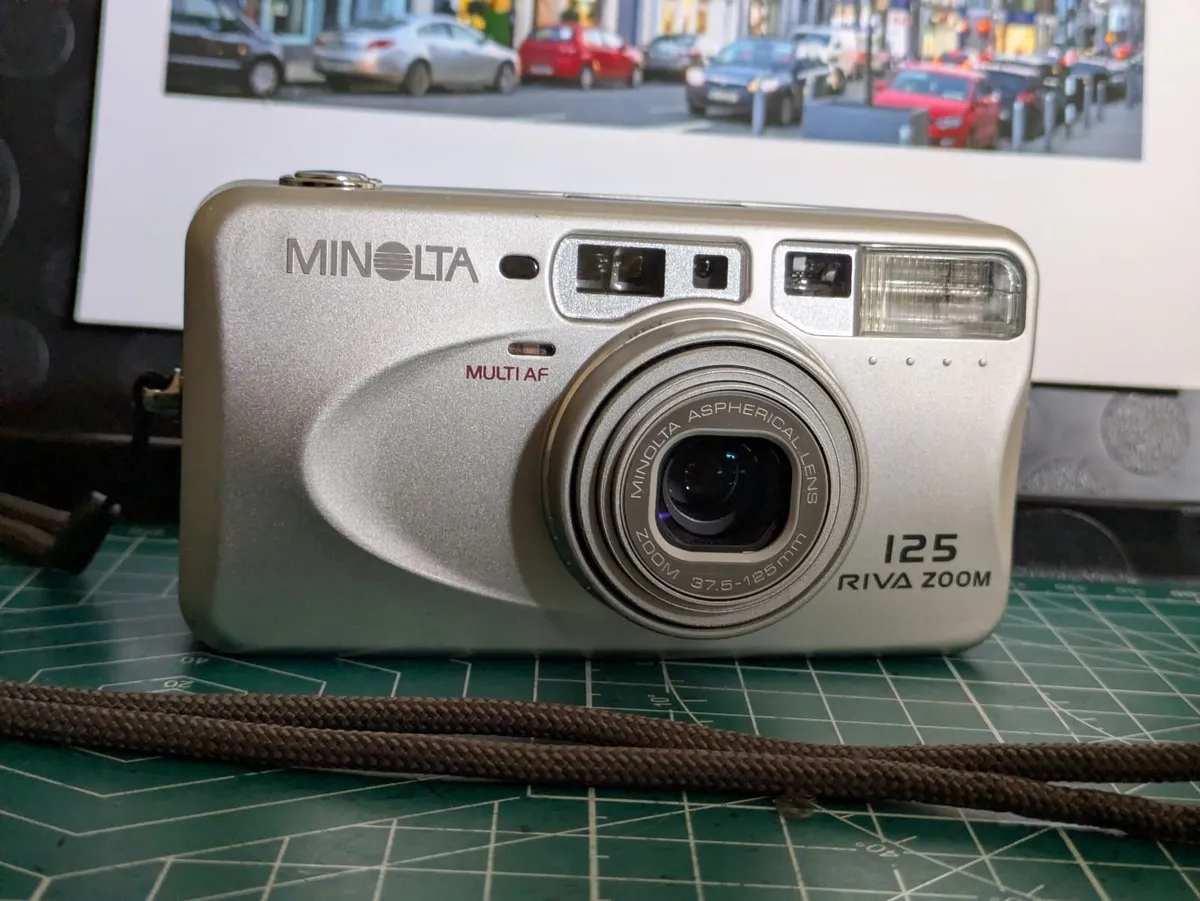 🎞️ Minolta Riva Zoom 125 premium compact film 📸 - Image 2