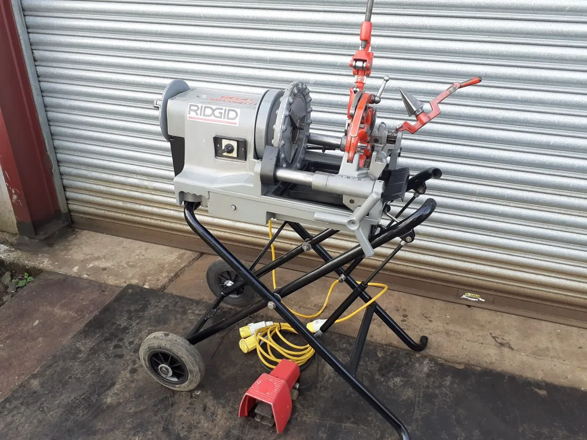 RIDGID 300 COMPACT THREADING MACHINE - Image 2