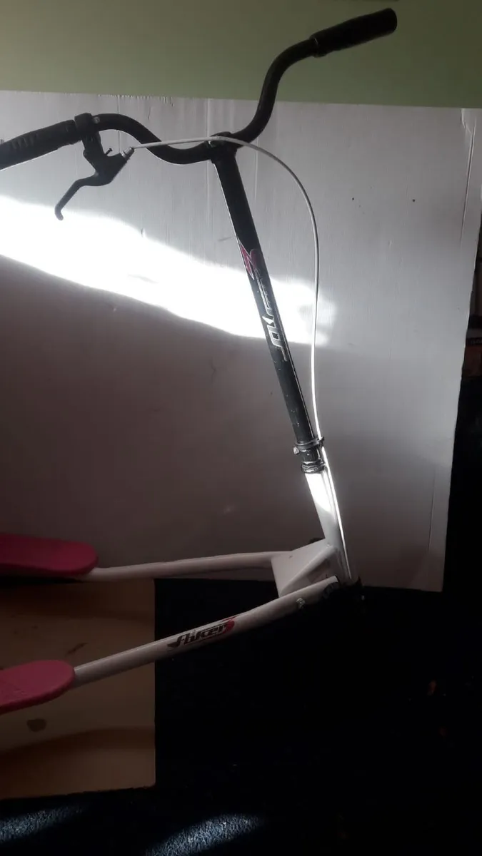 Flicker Scooter - Image 3