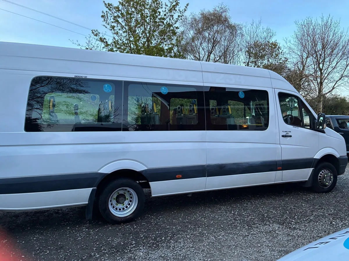 2017 VW Crafter minibus - Image 2