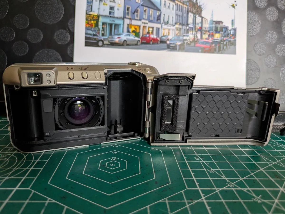 🎞️ Minolta Riva Zoom 125 premium compact film 📸 - Image 4