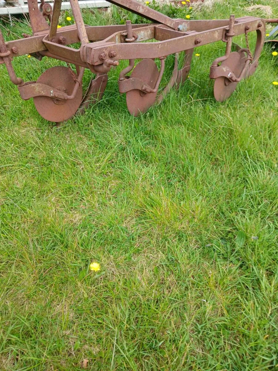 Ploughs - Image 1