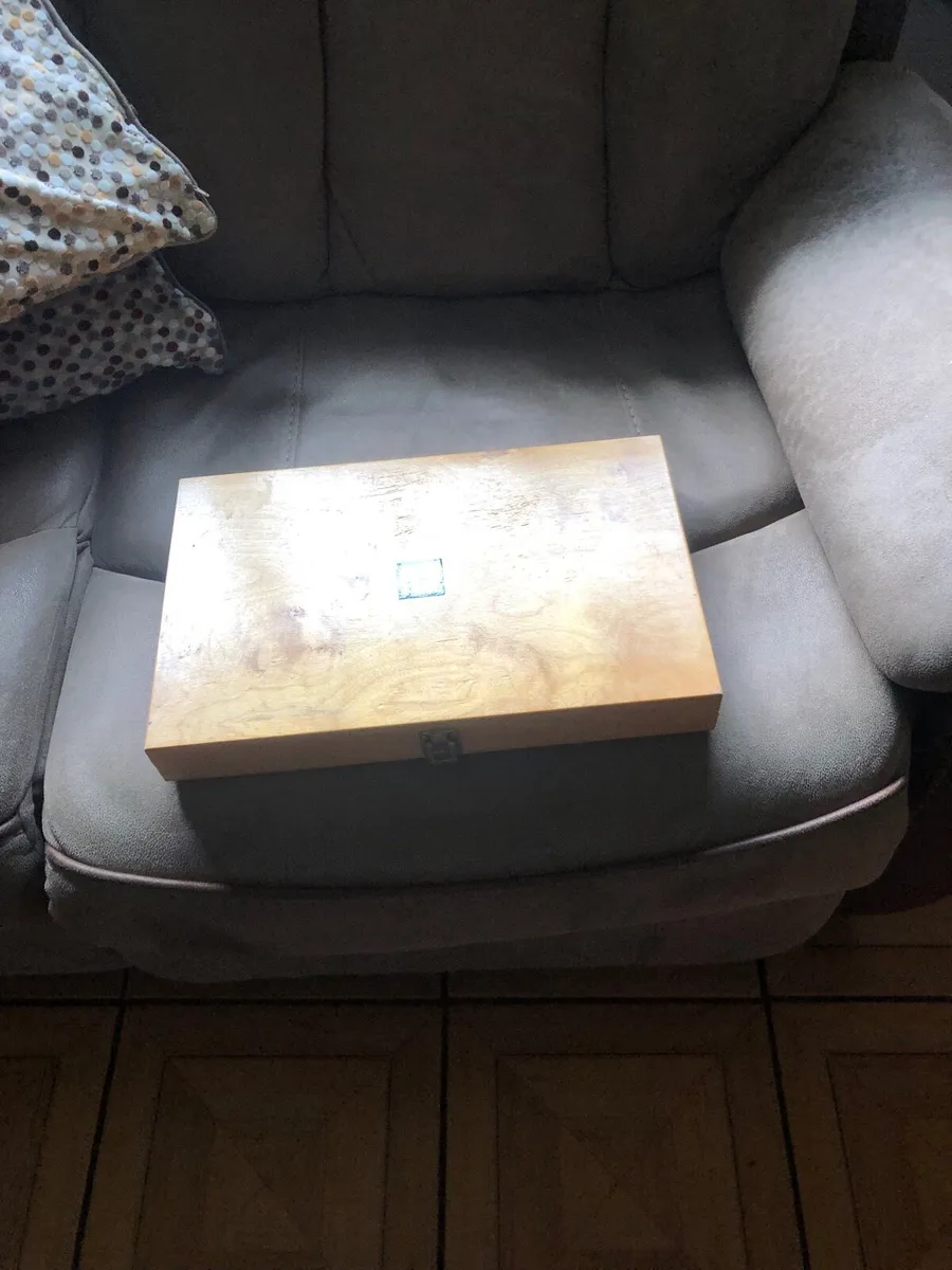 Large wooden fly box unused - Image 2