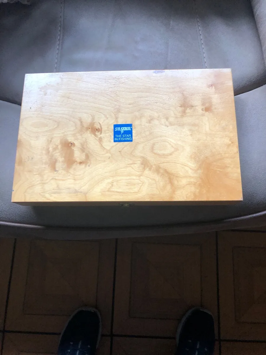 Large wooden fly box unused - Image 4