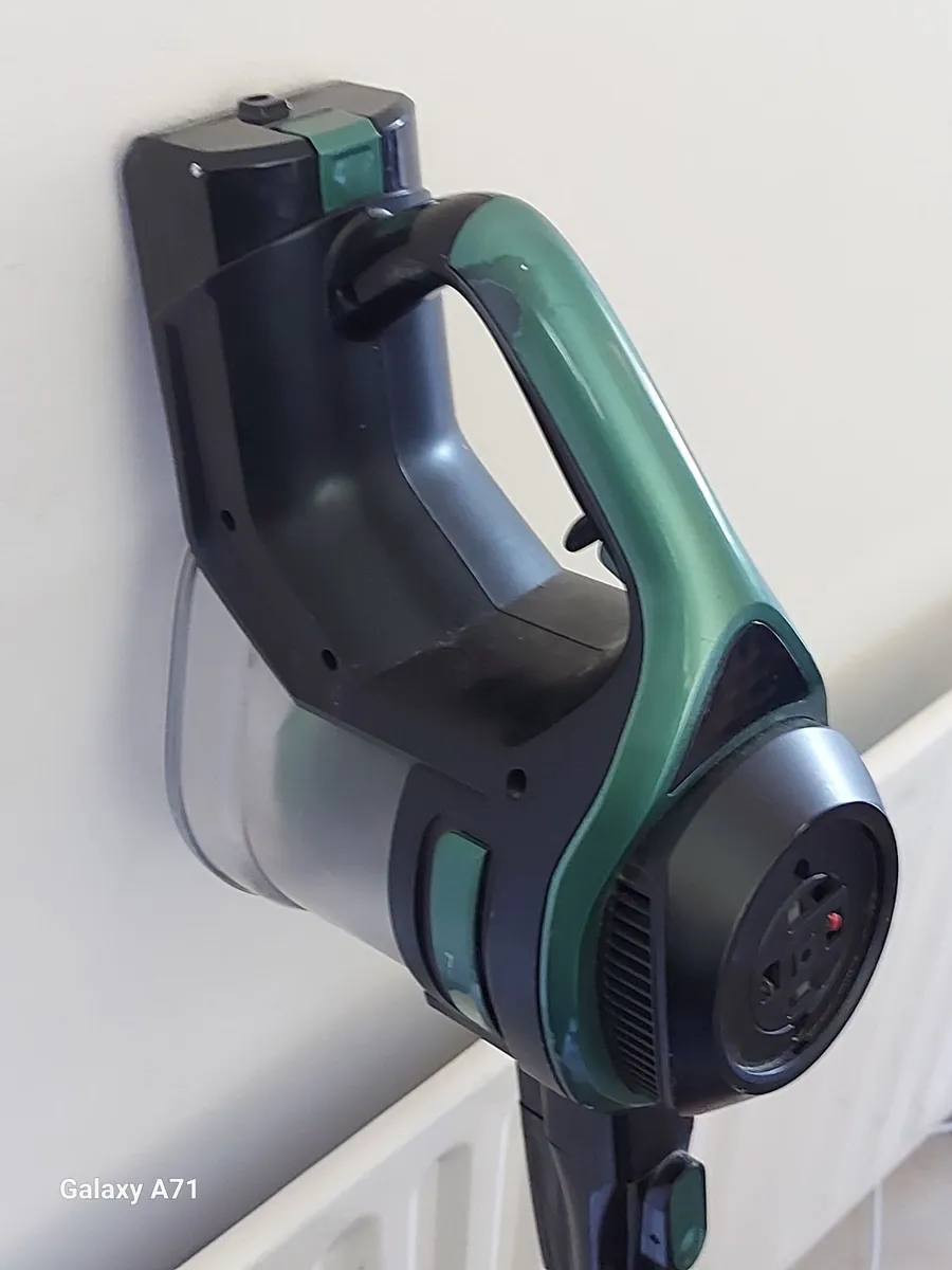 Salter Cordless Vacuum Cleaner, Multi-surface - Image 2